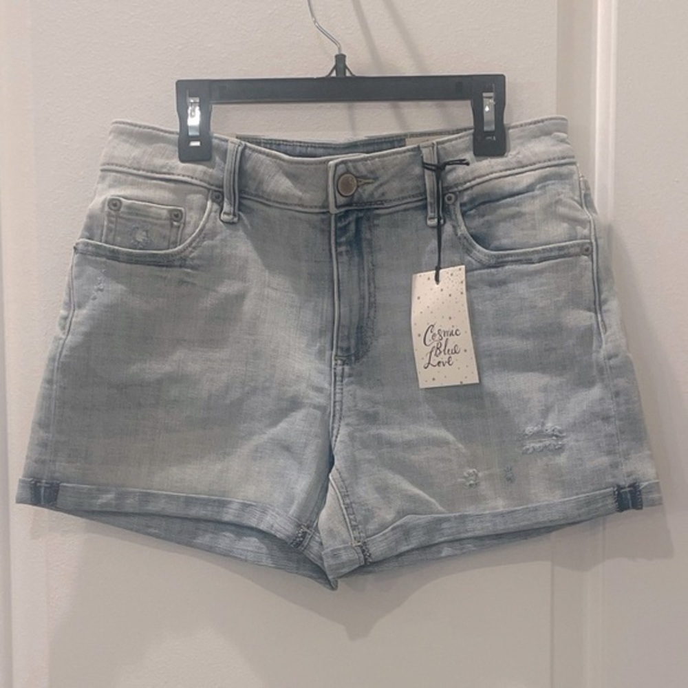 NEW…StitchFix Cosmic Blue Love Blue Cuffed Hem Jean Shorts